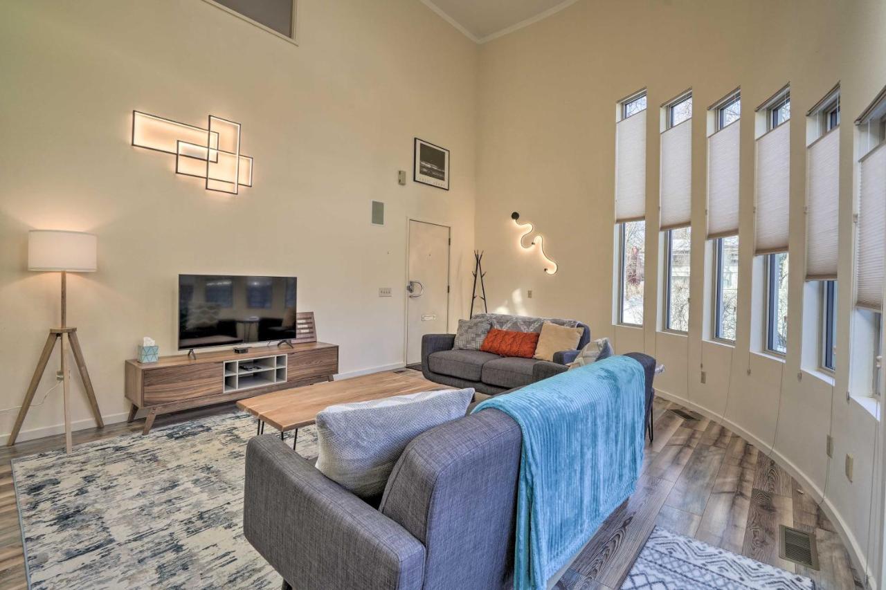 Cozy Anchorage Retreat - Near Hiking And Dtwn!ヴィラ エクステリア 写真